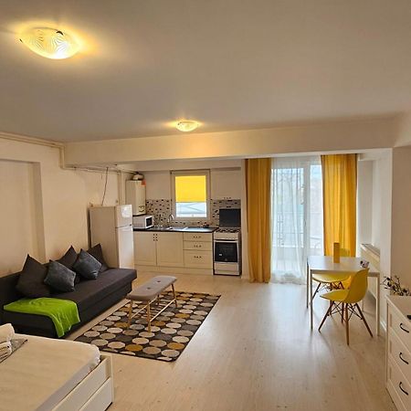 Airport Residence Otopeni Eksteriør billede